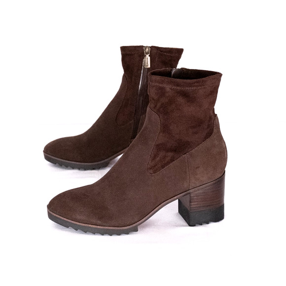 Blondo Women's Waterproof Robynn Bootie Size 10M Brown Suede Upper Lugged Sole - Picture 3 of 10